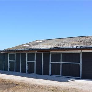 Outdoor stables